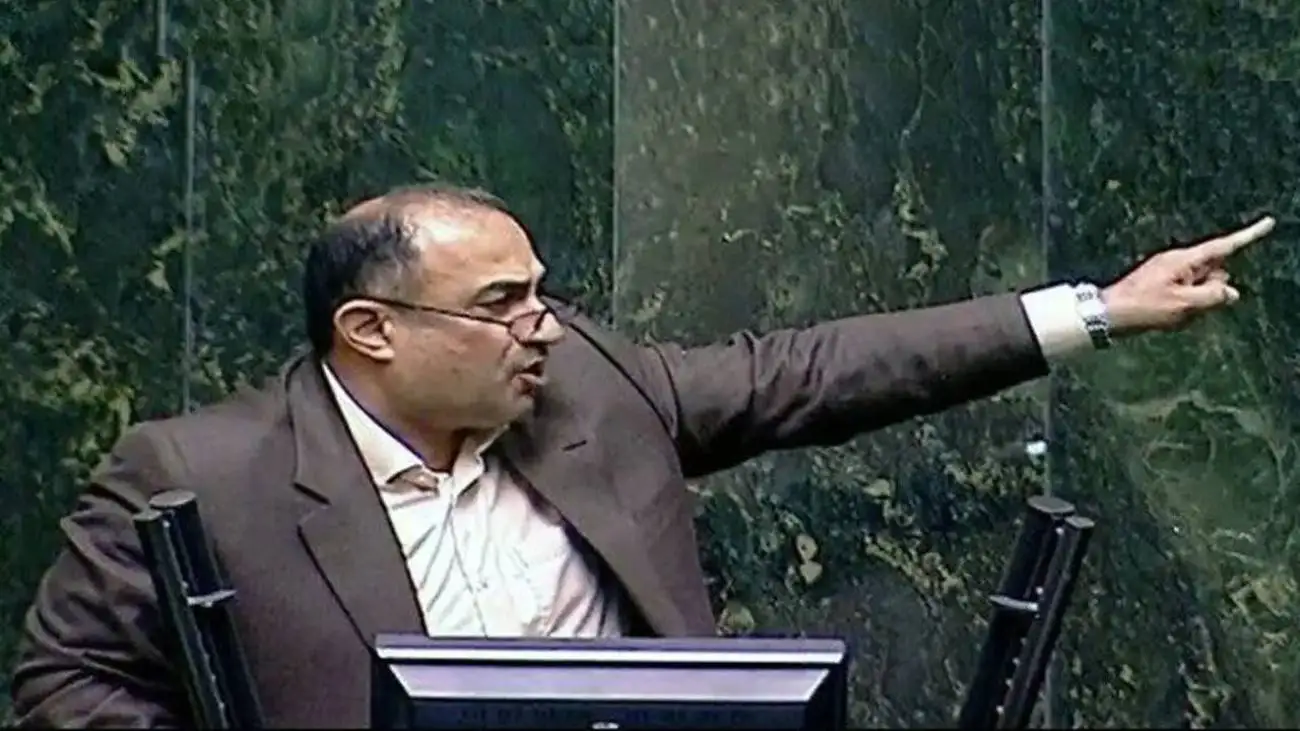 فاطمی: برخی بخاطر فالوور در زمین دشمن بازی می کنند + ویدئو