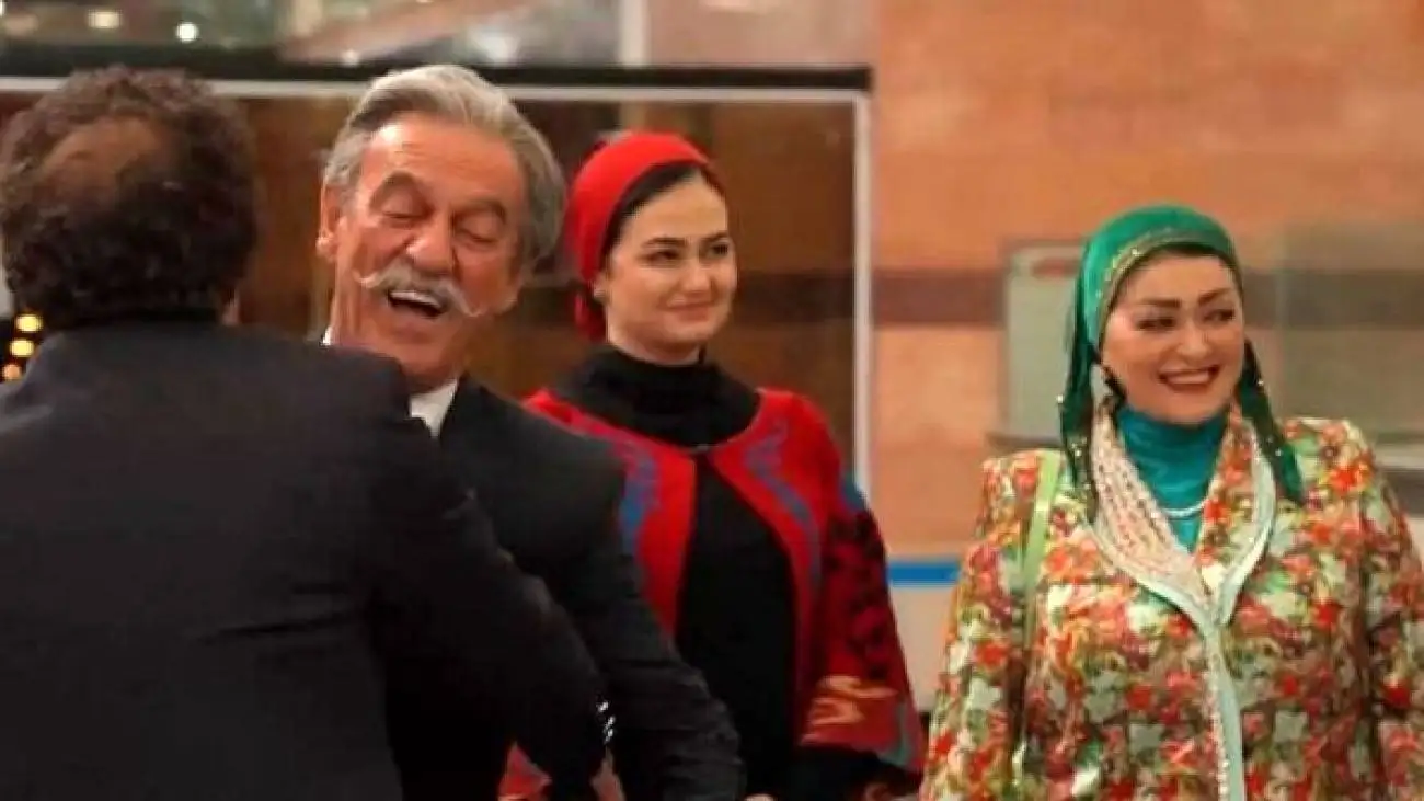 ویدیو -  بازیگر تاجیک پایتخت: تلویزیون ما شجریان و معین پخش می کند اما در ایران ....