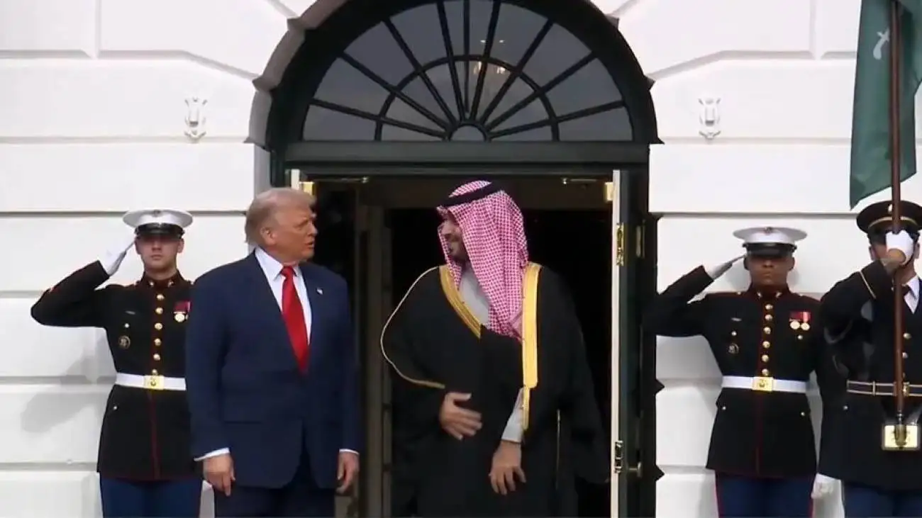 ویدیو  -  استقبال ترامپ از بن سلمان در کاخ سفید