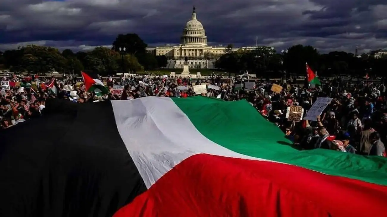 فشار ملت های آزادی خواه جهان برای پایان جنایات صهیونیست ها در غزه -  فلسطین تنها نیست