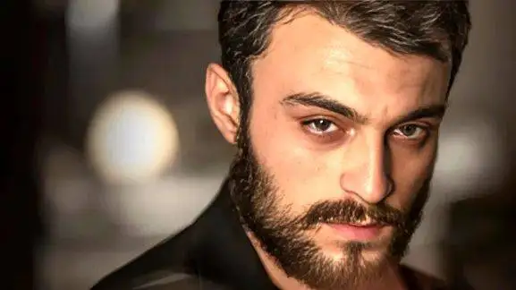 ویدیو  -  میثم سریال زخم کاری: به حضرت معصومه گفتم قهرم هم با شما هم با داداشت -  مهدویان بدون تست دوم قبولم کرد