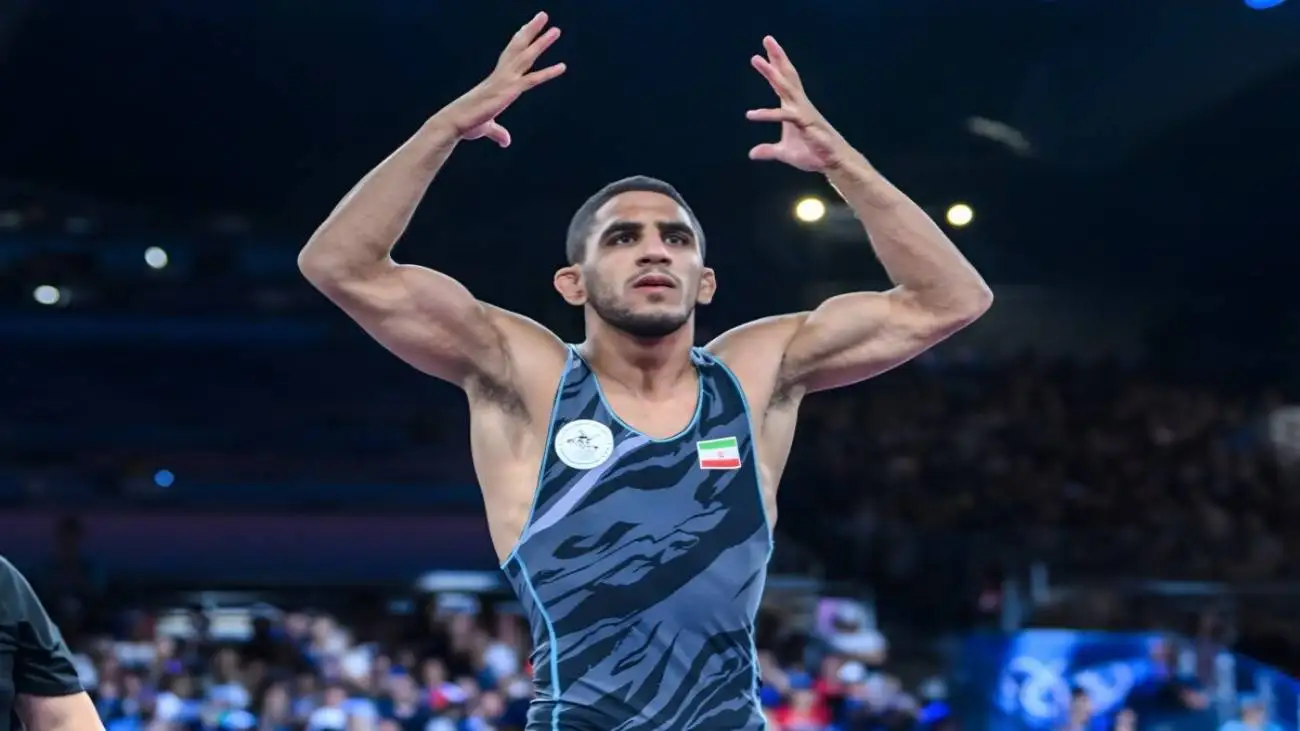 فوری  -  رحمان عموزاد در نبرد خونین طلایی شد + ویدیو