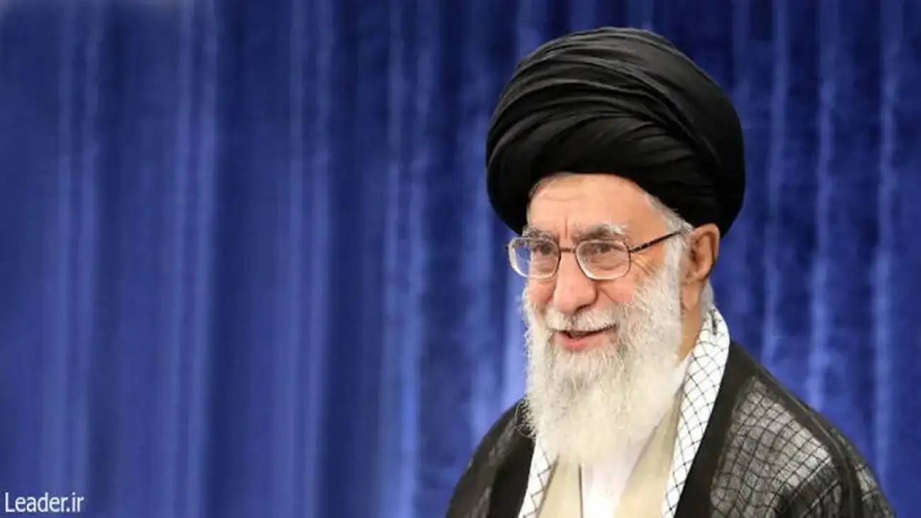 رهبر انقلاب: عده ای وانمود می کنند اتحاد برای روزهای جنگ بود، این حرف غلط محض است