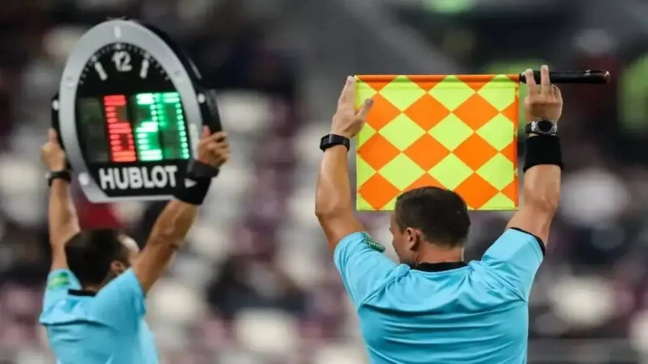 زلزله 8 ریشتری پرسپولیس و جالب ترین تعویض تاریخ سرخ ها  + عکس