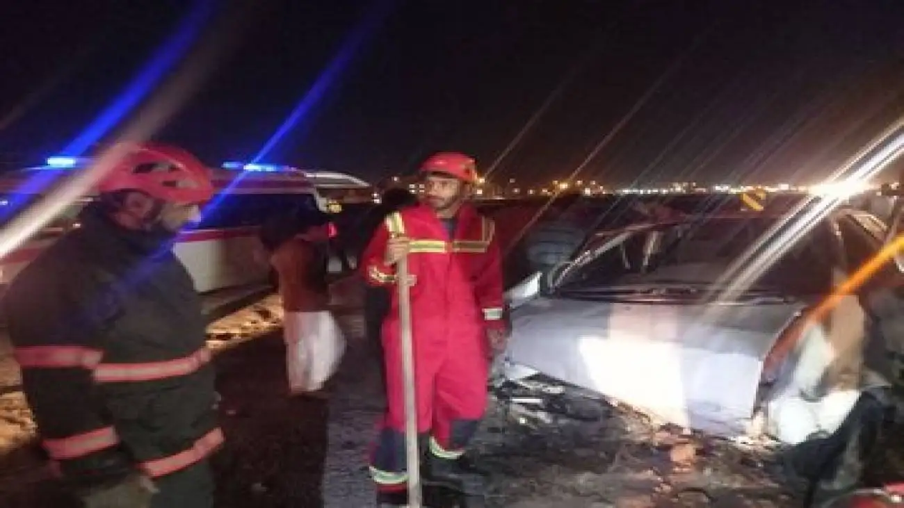 مرگ 5 نفر بر اثر واژگونی خودروی شوتی حامل اتباع -  آمار مصدومان