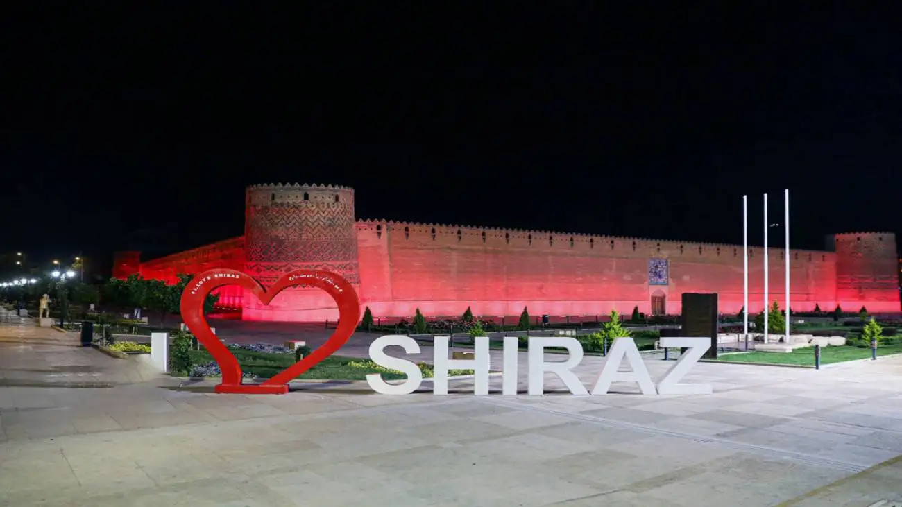 راهنمای بازارهای معروف شیراز ؛ از بازار وکیل شیراز تا خیابان پشت ارگ کریمخان + آدرس و مسیر دسترسی