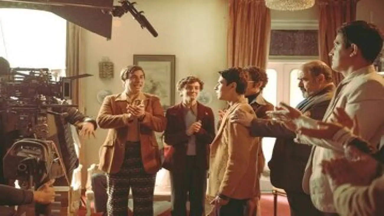 (بچه مردم) به (هفت) می رود