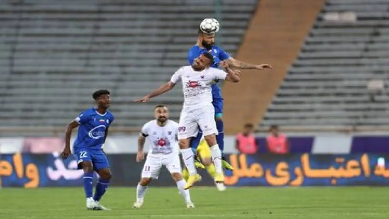 مساوی برای هیچ کس! - var نفس استقلال را گرفت