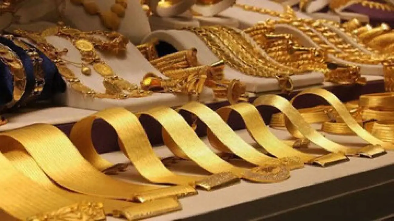 قیمت طلا باز هم ریزش کرد -  قیمت جدید طلا امروز 9 اردیبهشت 1404
