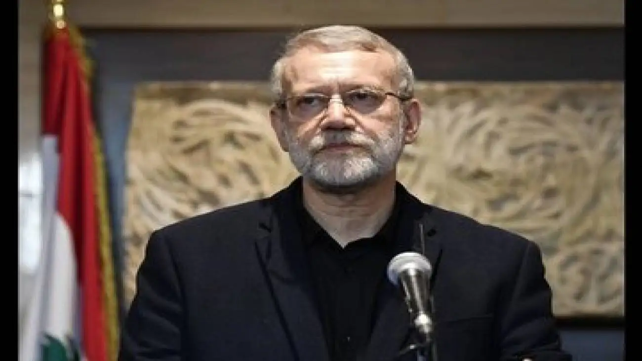 لبنانی ها با هشتگ &quot;ایران پشتیبان ماست&quot; به استقبال سفر لاریجانی رفتند