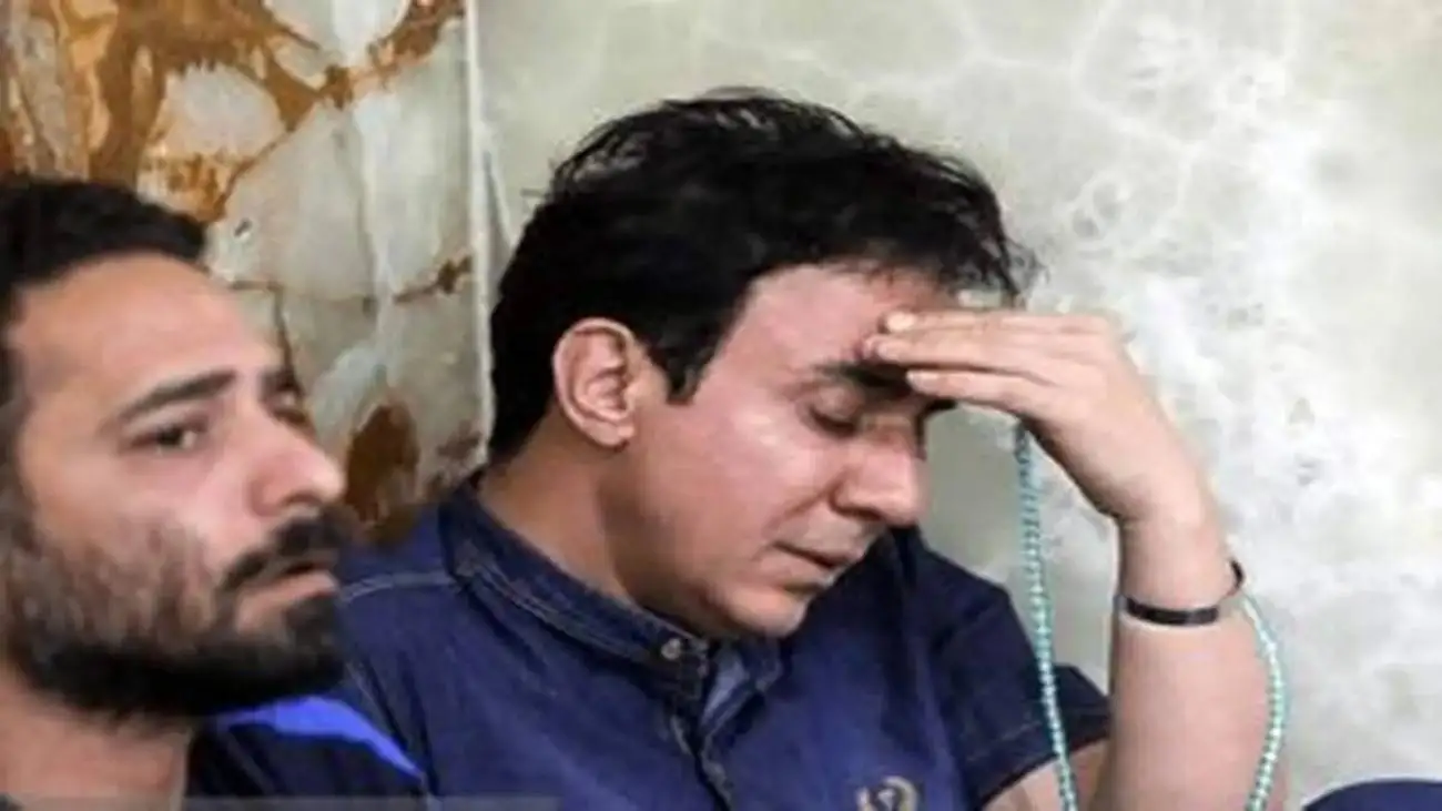 ویدیو  -  عمو پورنگ در لباس خادمی امام رضا (ع)