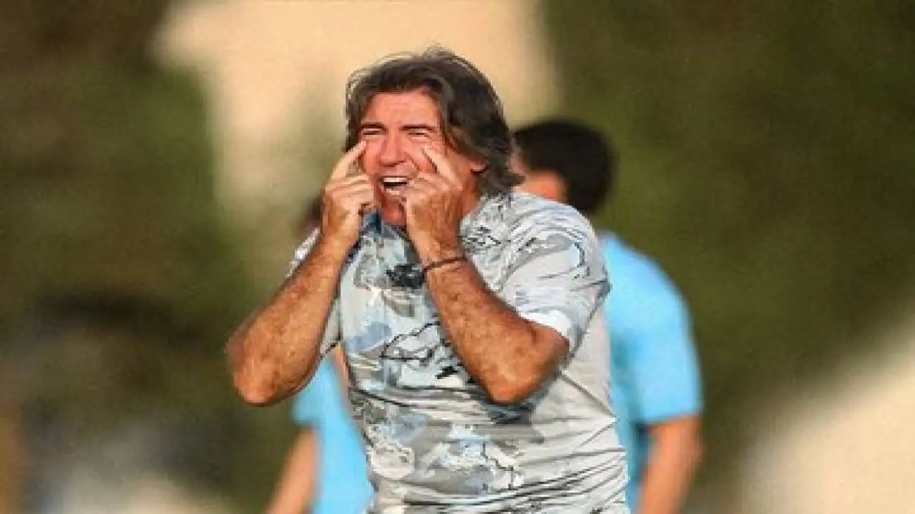 معادله چند مجهولی در قفس توری استقلال؛ ساپینتو دروازه بان خارجی می خواهد، اخباری به تراکتور می رود