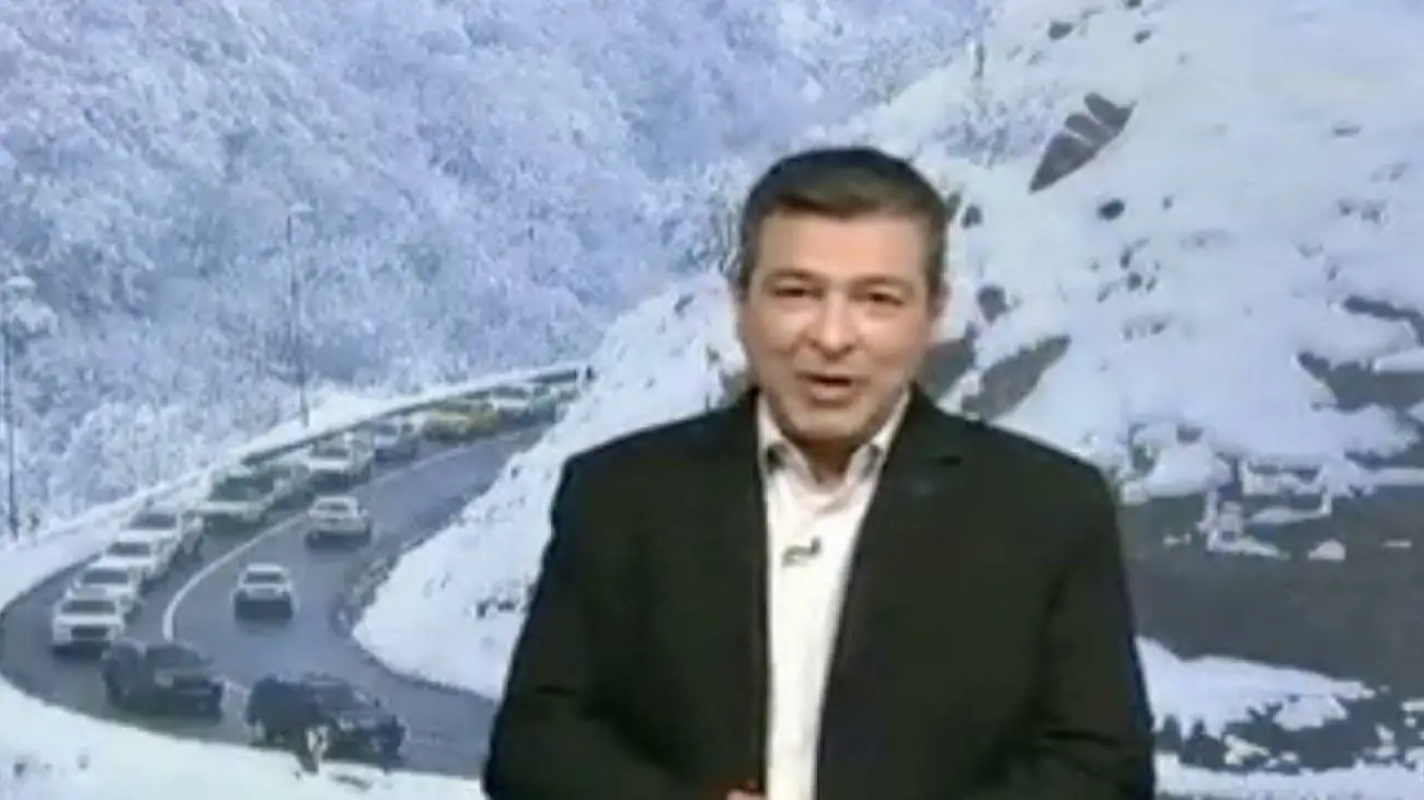 بگومگوی کارشناس هواشناسی با مجری تلویزیون؛ پیش بینی شما غلط بود  -  مردم نظر شما را قبول ندارند؛ ایران اتوبان سامانه های بارشی شده و همه کشور بارش داریم