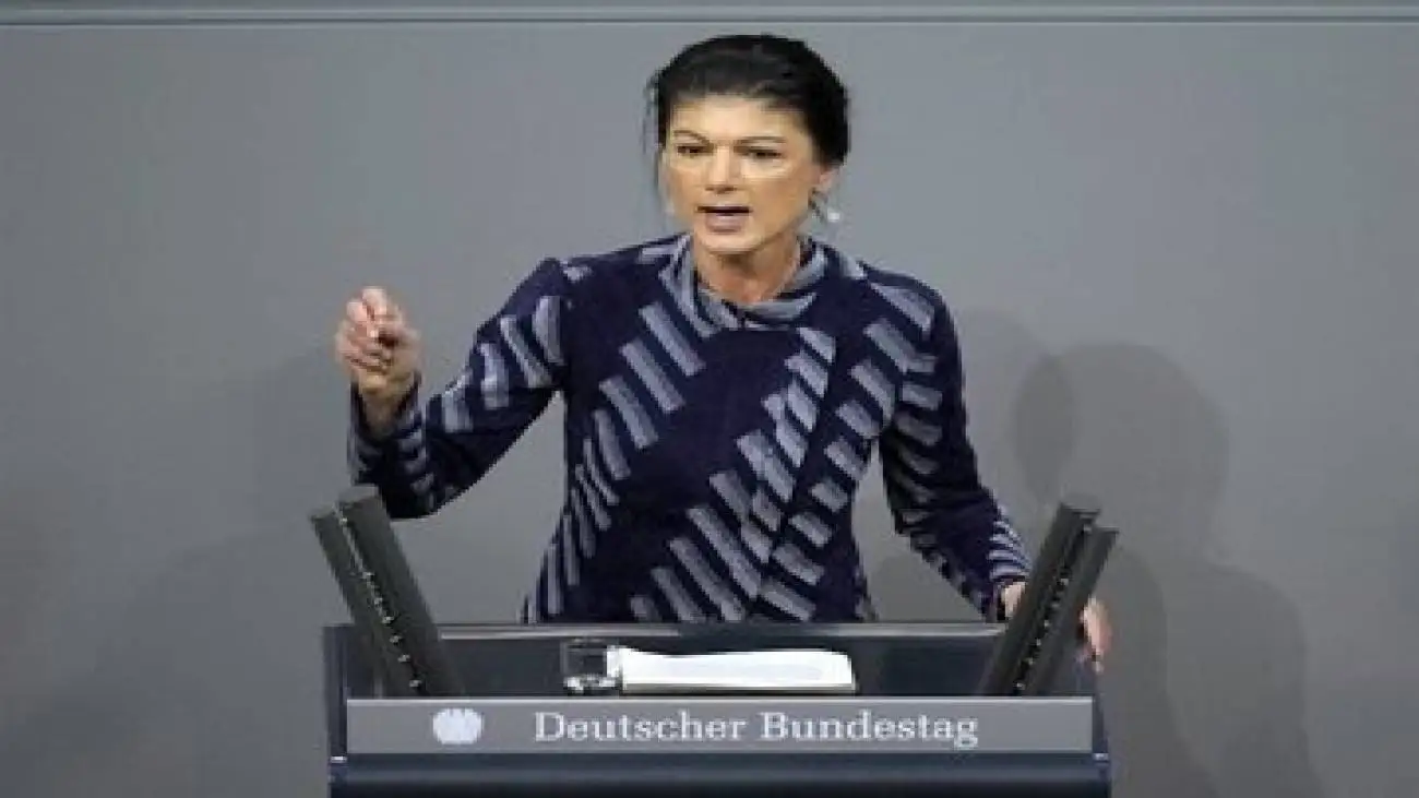 مقام آلمانی: لغو تحریم های ایران شرط اصلی مذاکرات و جلوگیری از جنگ است