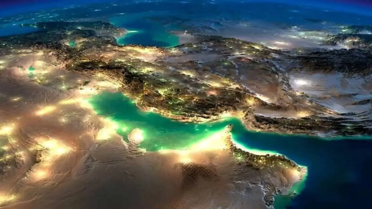 کارشناس اینترنشنال، (خلیج فارس) را فروخت؛ خلیج فارس مقدس نیست ...! + ویدئو
