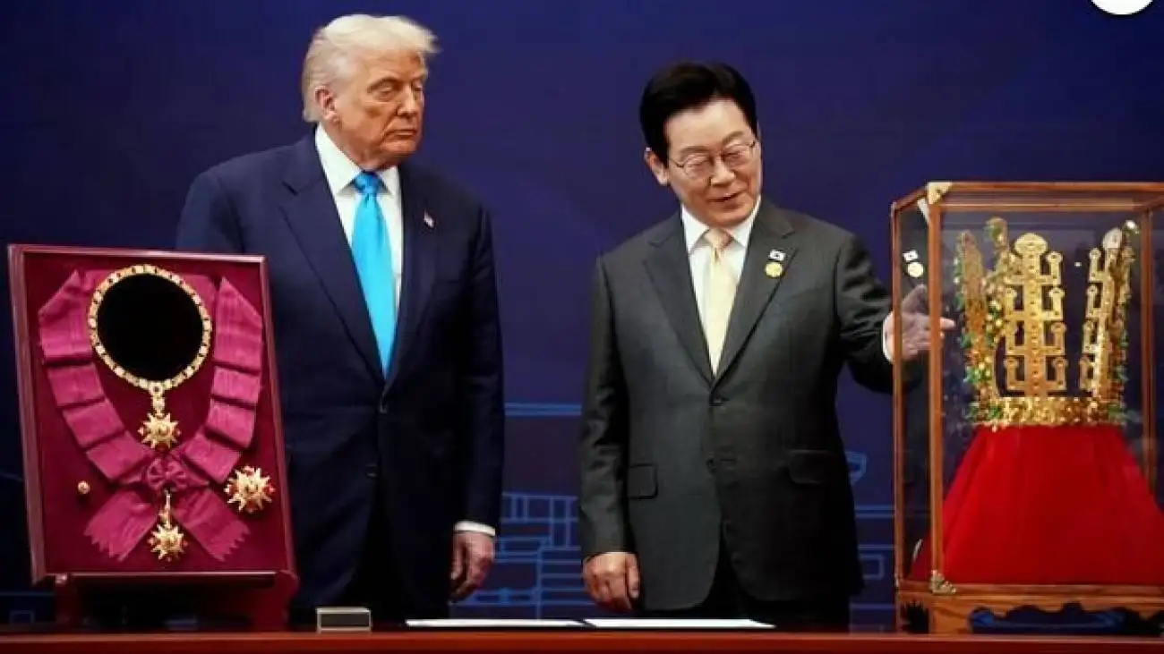 ویدیو  -  ذوق ترامپ، از دریافت بالاترین نشان طلایی غیرنظامی کره جنوبی