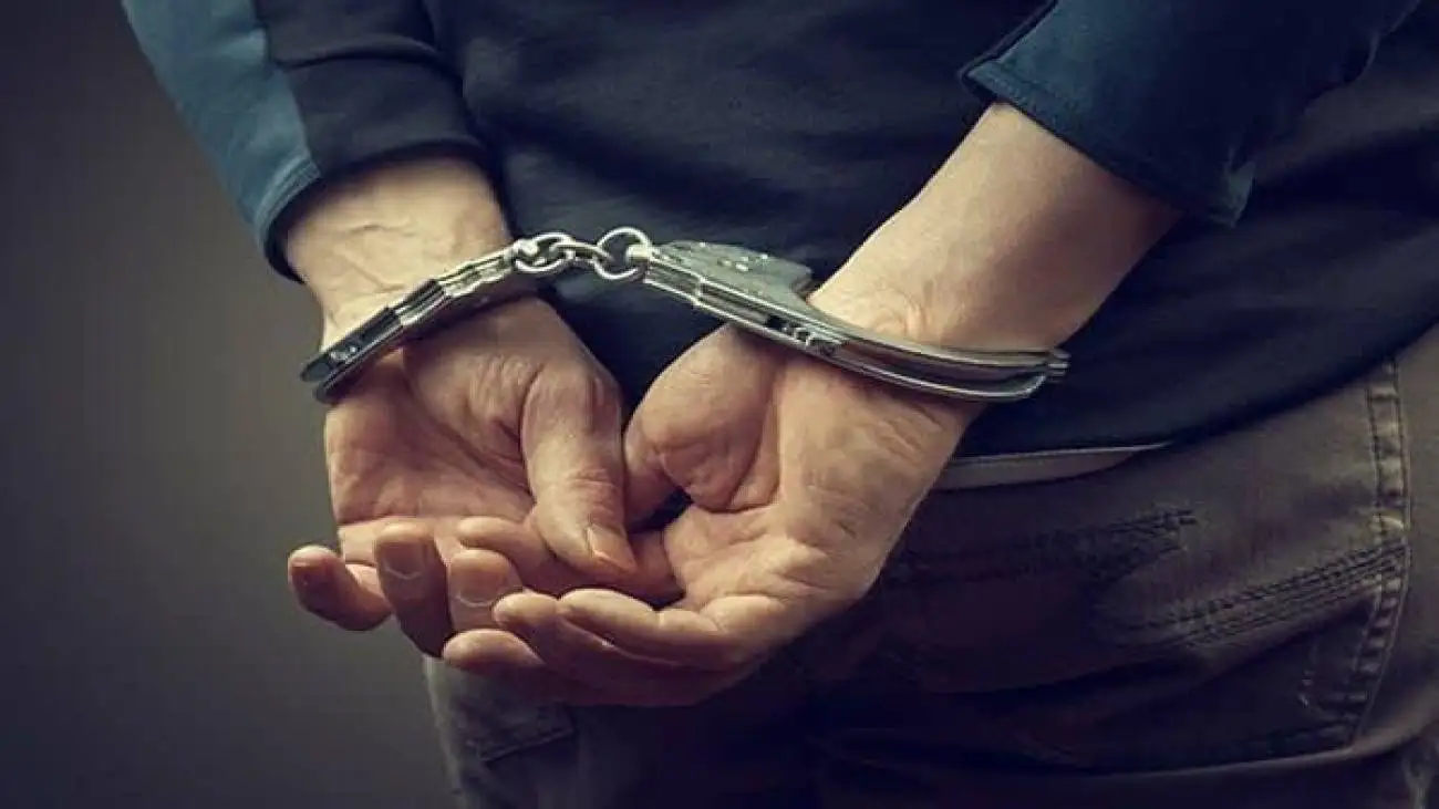 لحظه بازداشت آزارگر زنان تهرانی + ویدئو