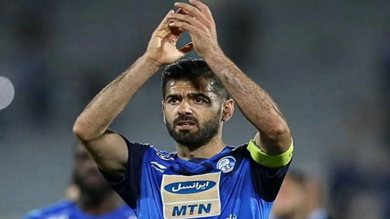 تصویر  -  آغاز مربیگری یک استقلالی در قطر؛ مدافع سابق آبی ها صدرنشین را شکست داد!