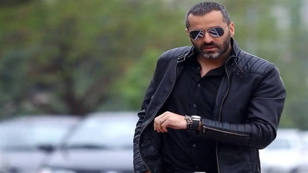 ماجرای عجیبی که علیرام نورایی افشا کرد؛ کتک کاری با خانم بازیگر   -  ببینید