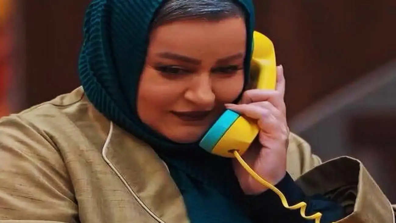 ویدیو  -  خواستگاری قهرمان پرورش اندام از نعیمه نظام دوست!