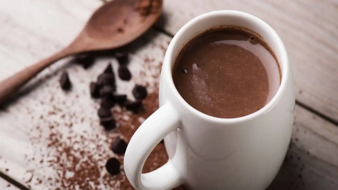 چای شکلاتی؛ نوشیدنی داغ و خوشمزه پاییزی