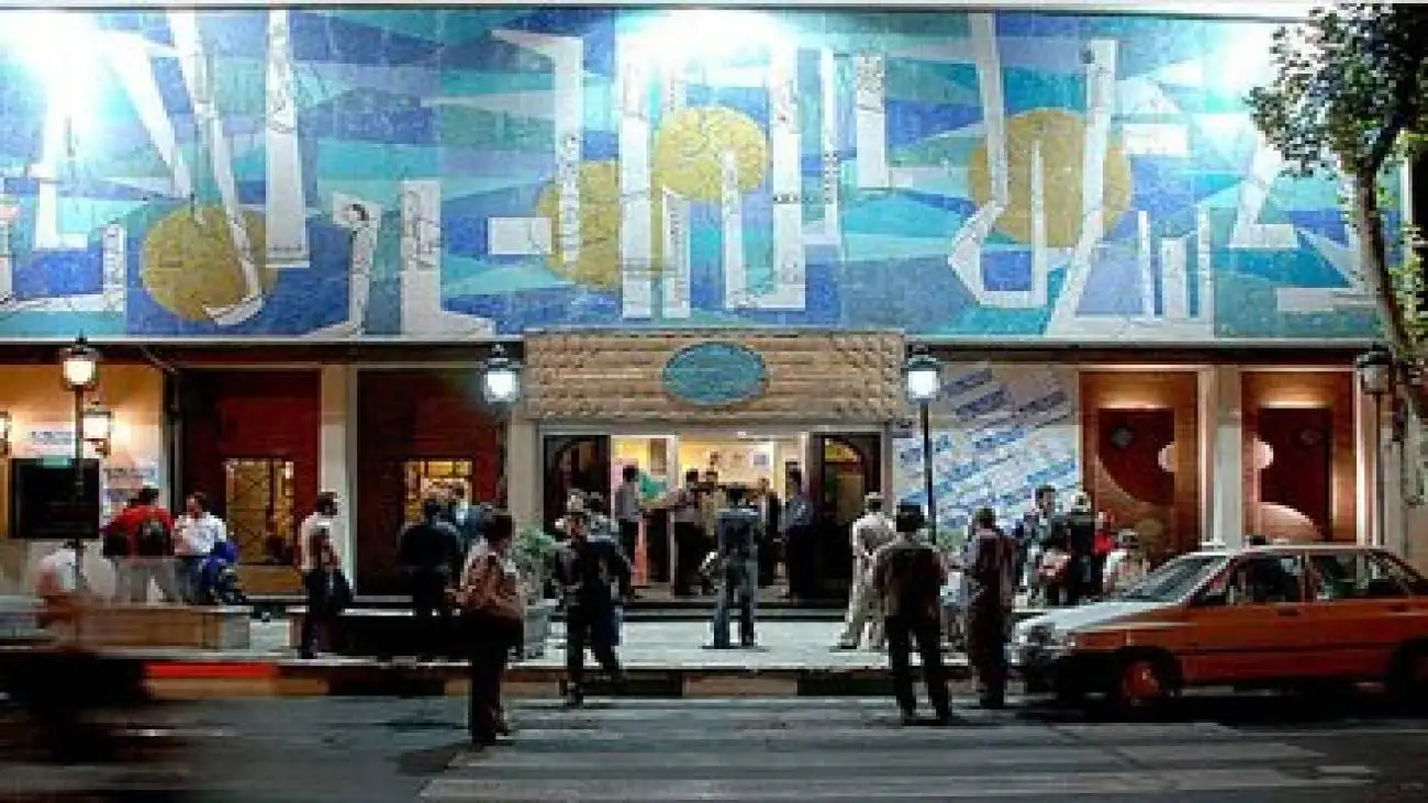 از بهرام بیضایی در سنگلج تا پروین اعتصامی در کانون -  روزنامه رسانی مهربان در جست وجوی دوستان گم شده اش