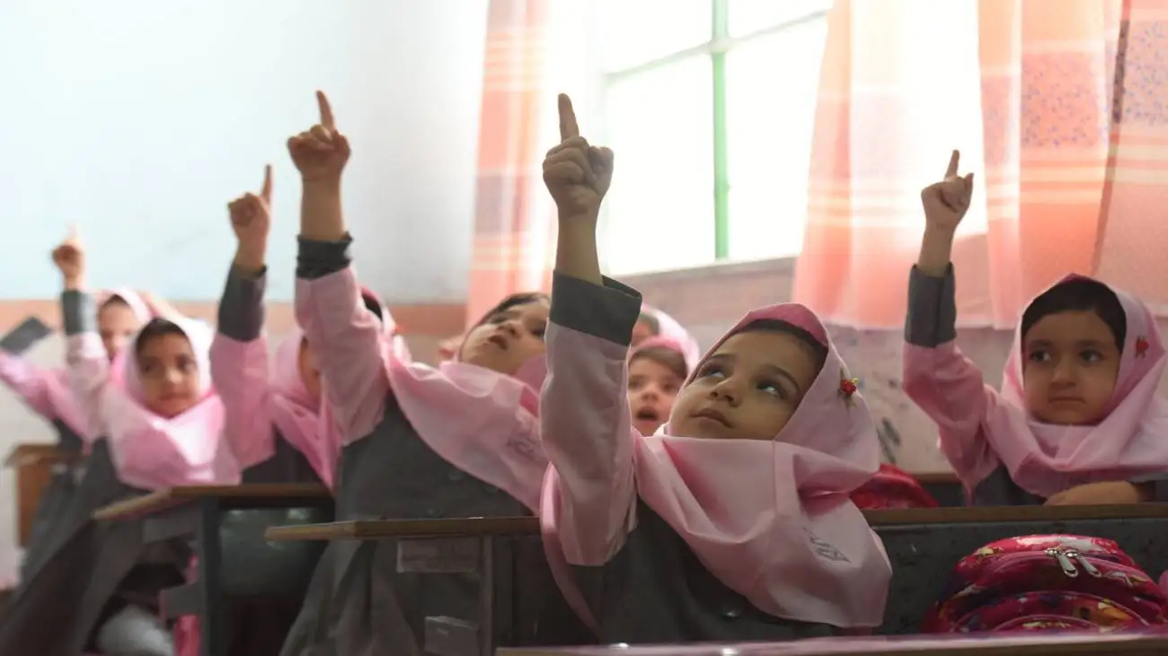 کاهش آمار دانش آموزان بازمانده از تحصیل