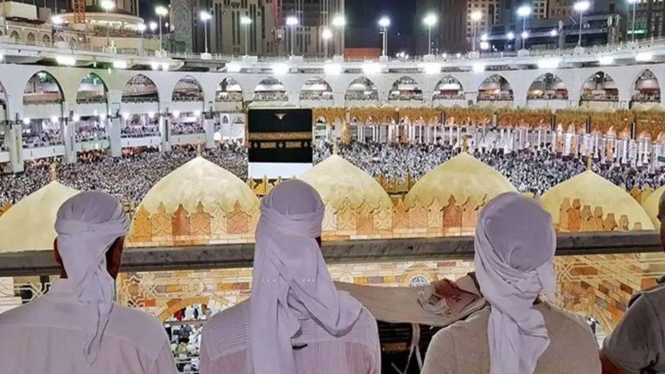 ویدیو  -  خیمه های حجاج قطر و امارات با خدمات لاکچری و متفاوت در مکه