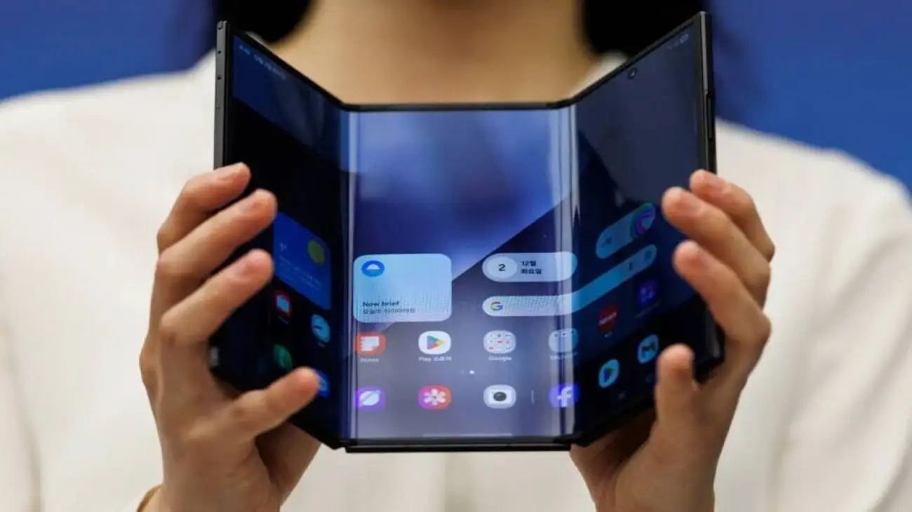 رقابت تنگاتنگ گوشی های سه تاشو در بازار؛ z trifold بهتر است یا mate xts؟