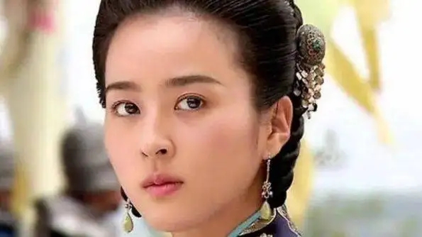 عکس سفر در زمان  -  زیبایی و جوانی سوسانو در آستانه 44 سالگی !  -  قالی کرمونه ...