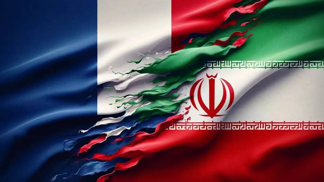 ویدیو  -  ادعای جالب کارشناس شبکه افق: فرانسه در ایران جاسوس دارد