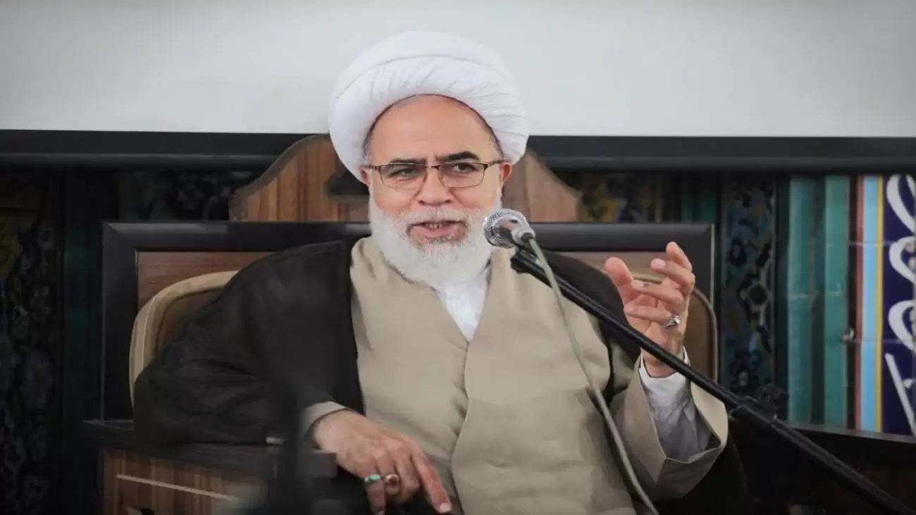 امام جمعه کرمانشاه: برای برخورد با بی حجابی نباید نیروی انتظامی تضعیف شود