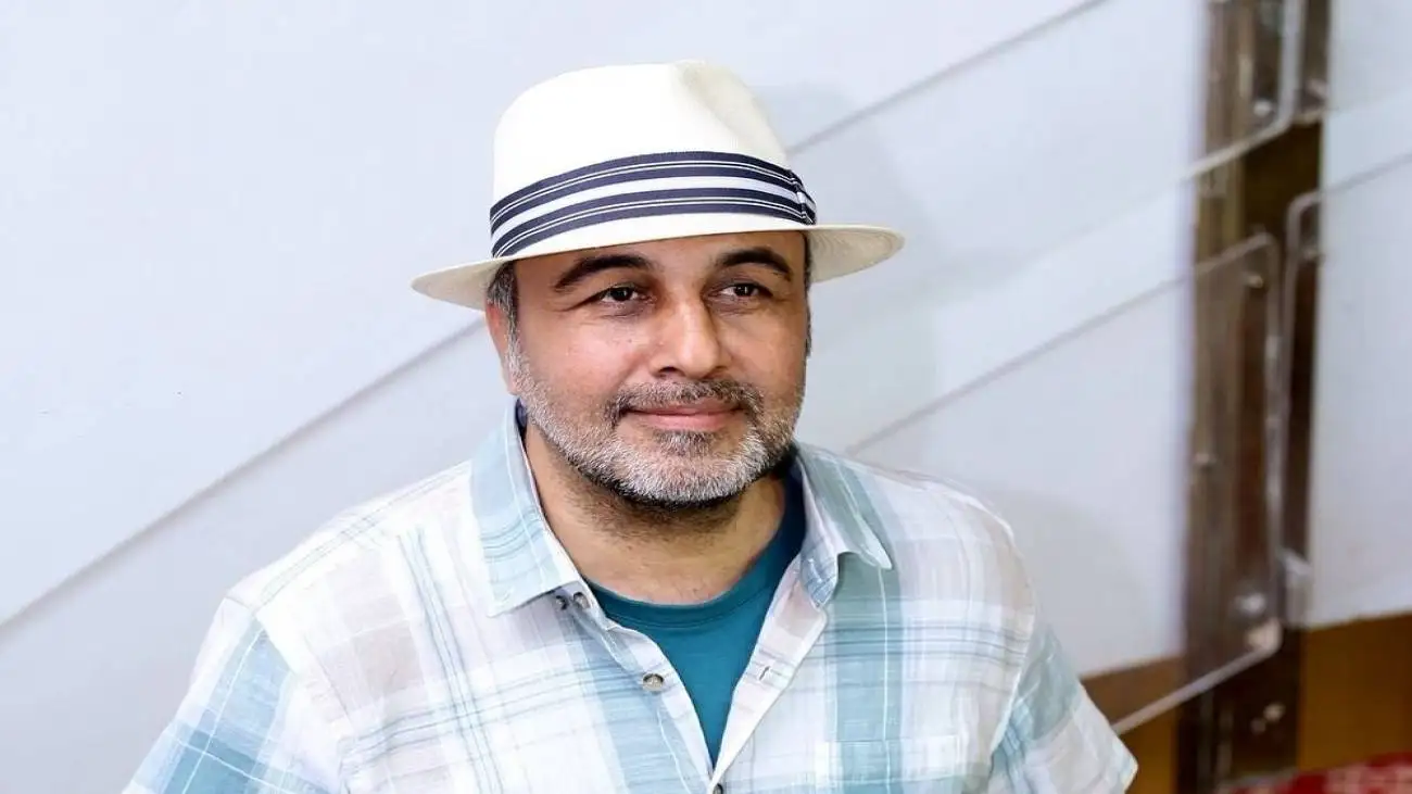 استایل اسپورت رضا عطاران و همایون شجریان را در این مراسم ببینید