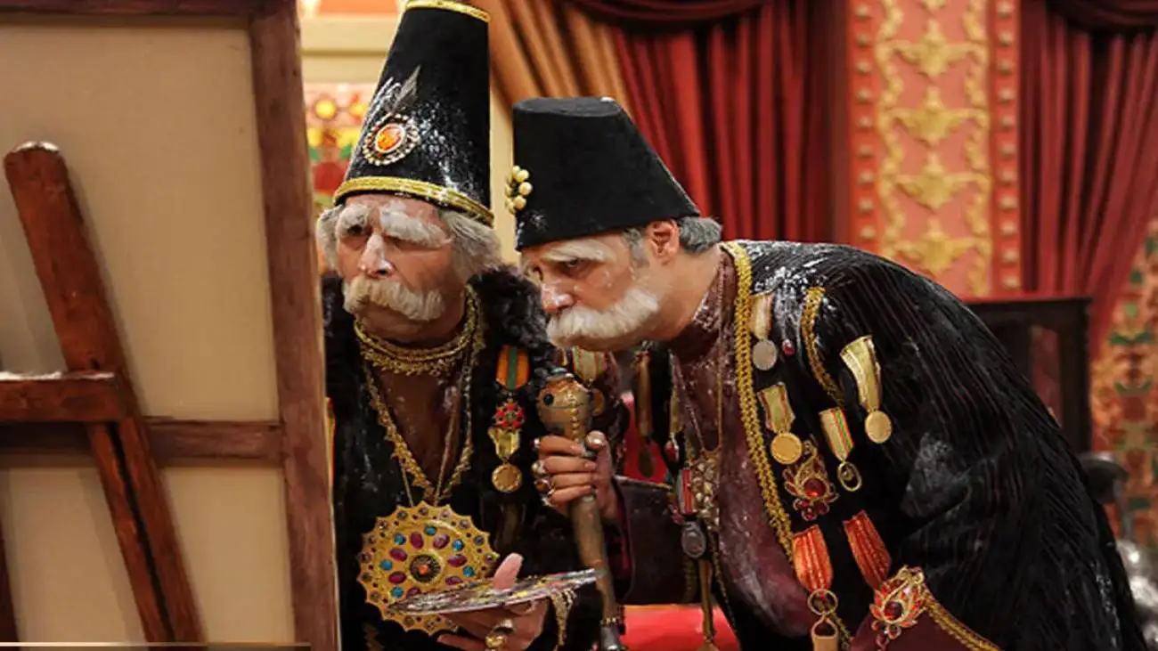 مهران مدیری: این دو نفر بازیگر نیستند، دیوانه اند!  -  ببینید