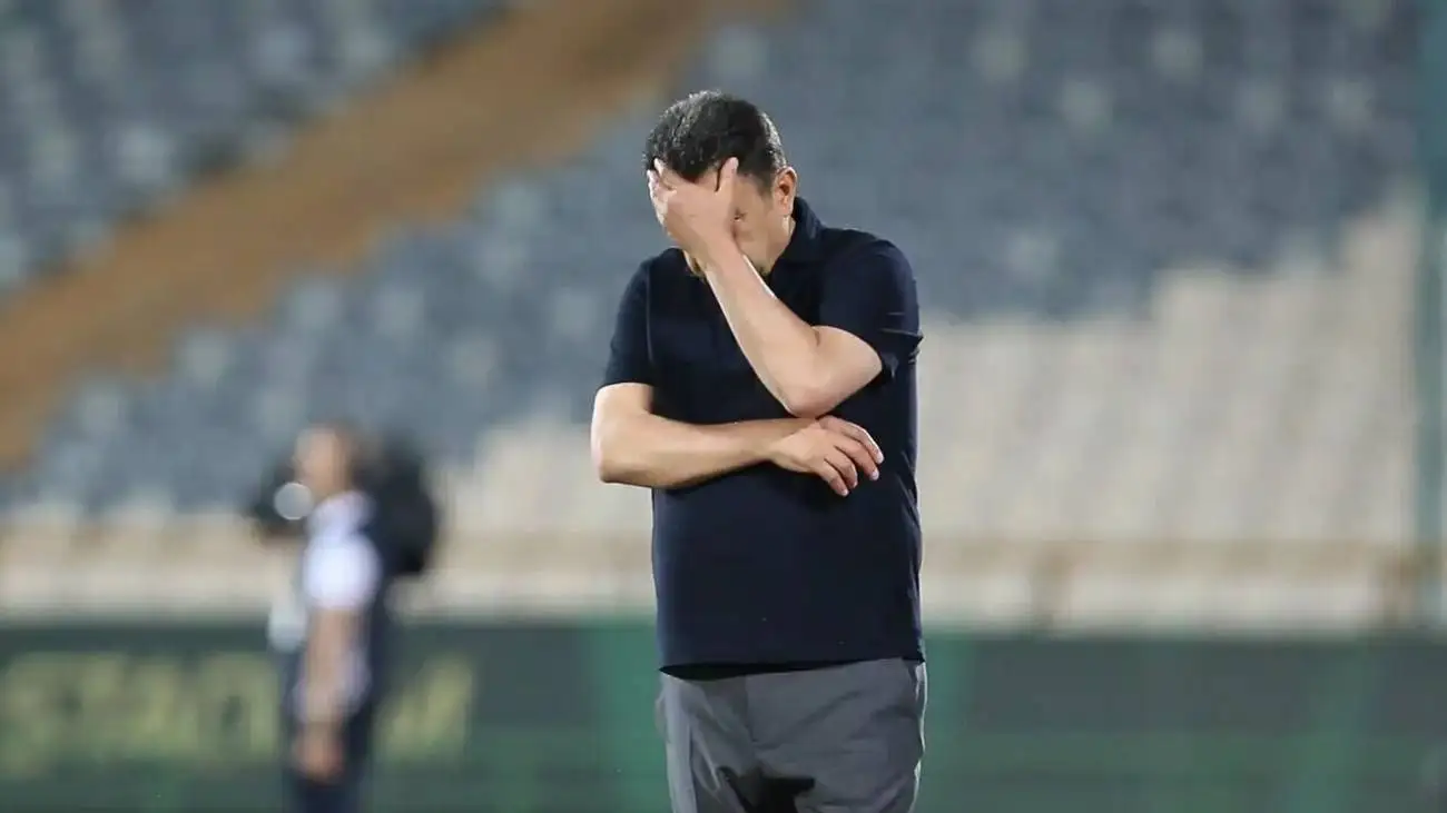 برخی بازیکنان تمام شده اند و قلعه نویی با آنها رودروایسی دارد   -    -  بیرانوند دیگر آن دروازه بان شش دانگ نیست!