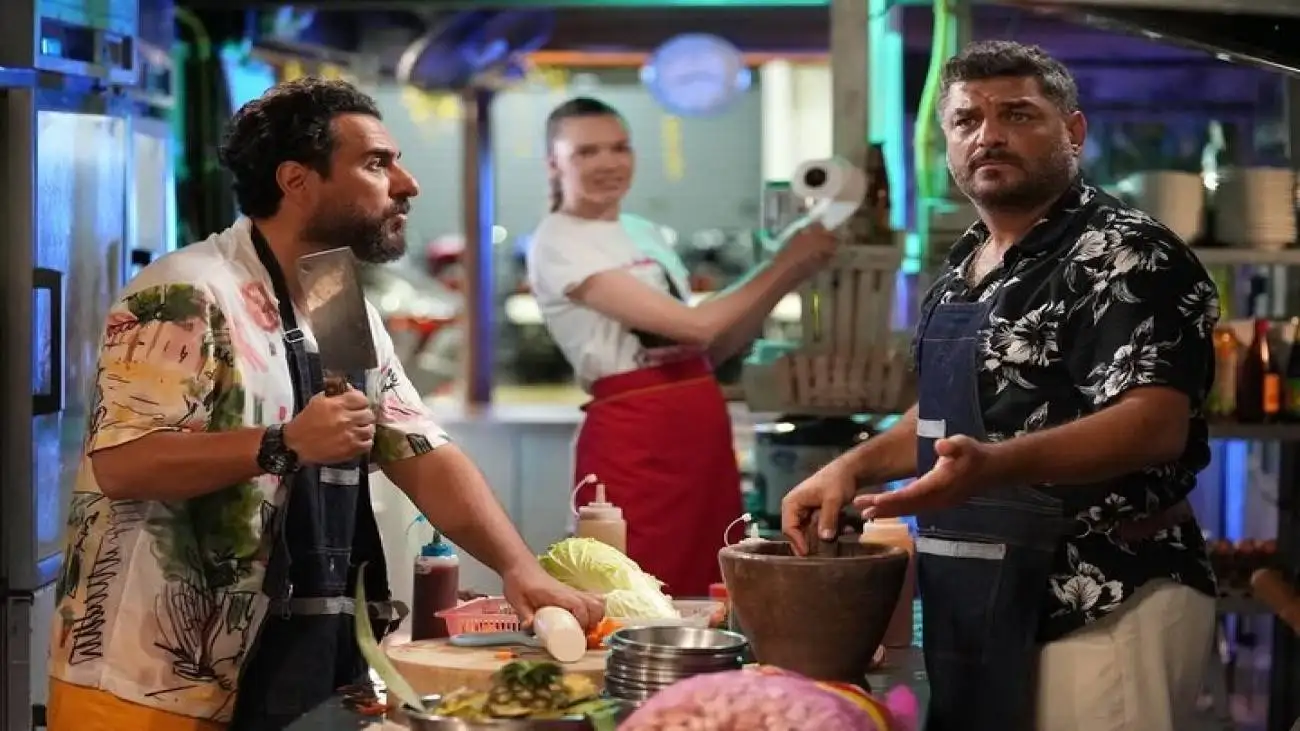 وزن کشی نقش دوم ها در (ماجراجویی در جزیره جیمز باند)