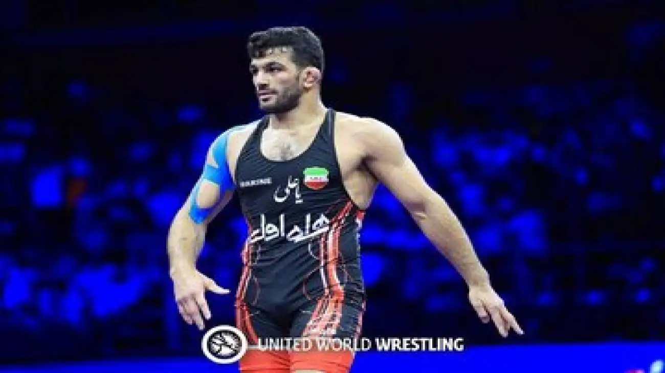 حسن یزدانی پر افتخار است اما باید کشتی را کنار بگذارد