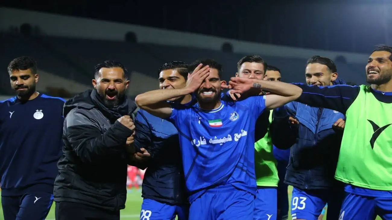 محرومیت بازیکن تاثیرگذار استقلال از لیگ قهرمانان آسیا  -  تاوان حرکت بچگانه