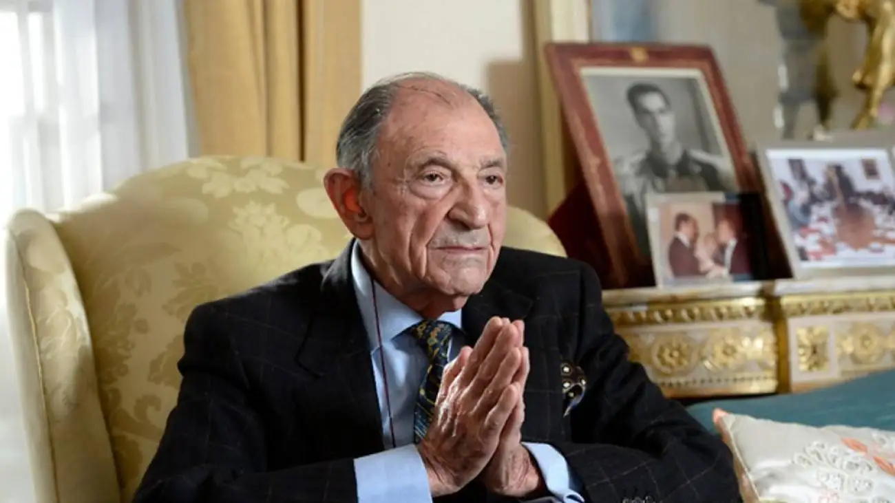 کثافت می کنم بر سر کسی که ... + ویدئو  -  صحبت های تند اردشیر زاهدی