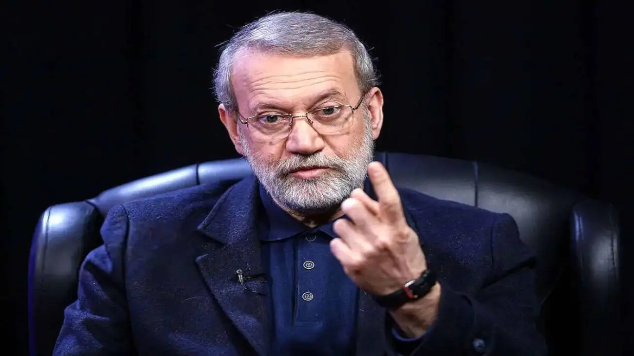 ویدیو  -  استقبال مشاور امنیت ملی عراق از لاریجانی در فرودگاه بغداد