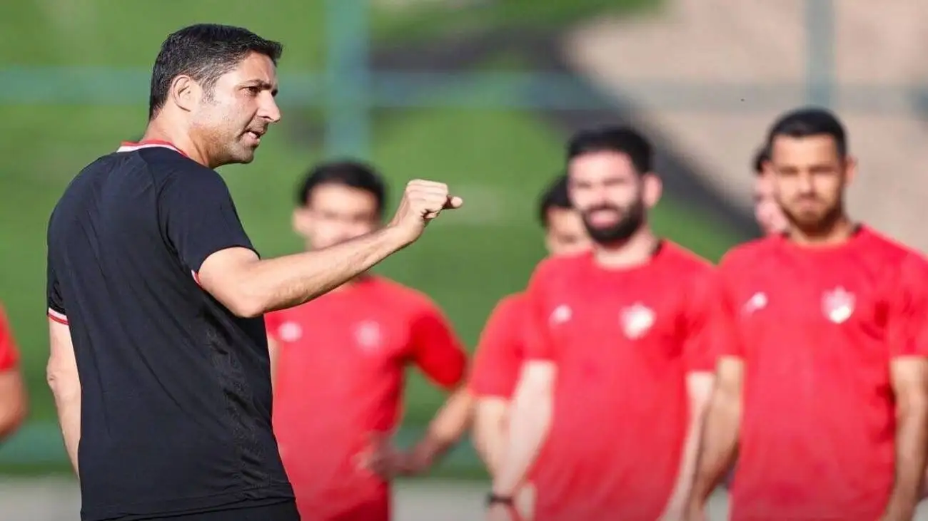 قلم قرمز هاشمیان روی نام 4 بازیکن پرسپولیس؛ دو خرید و دو تمدیدی را نمی خواهد