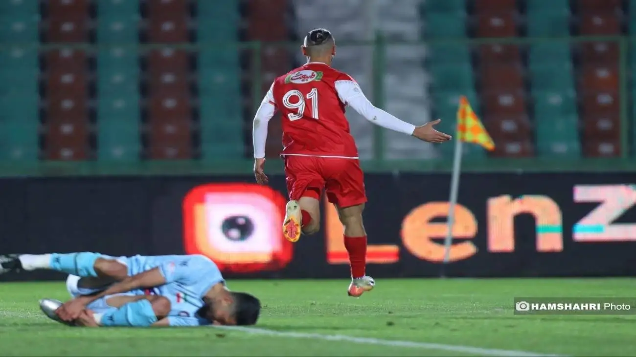 دورسون از پرسپولیس 350 هزار دلار می خواهد تا به استقلال برود