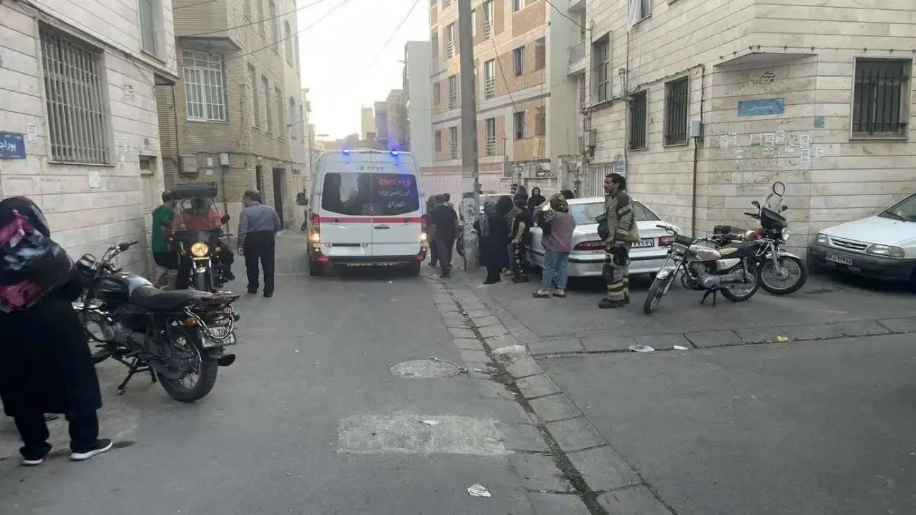 ویدیو  -  انفجار در یک ساختمان مسکونی در خیابان پیروزی