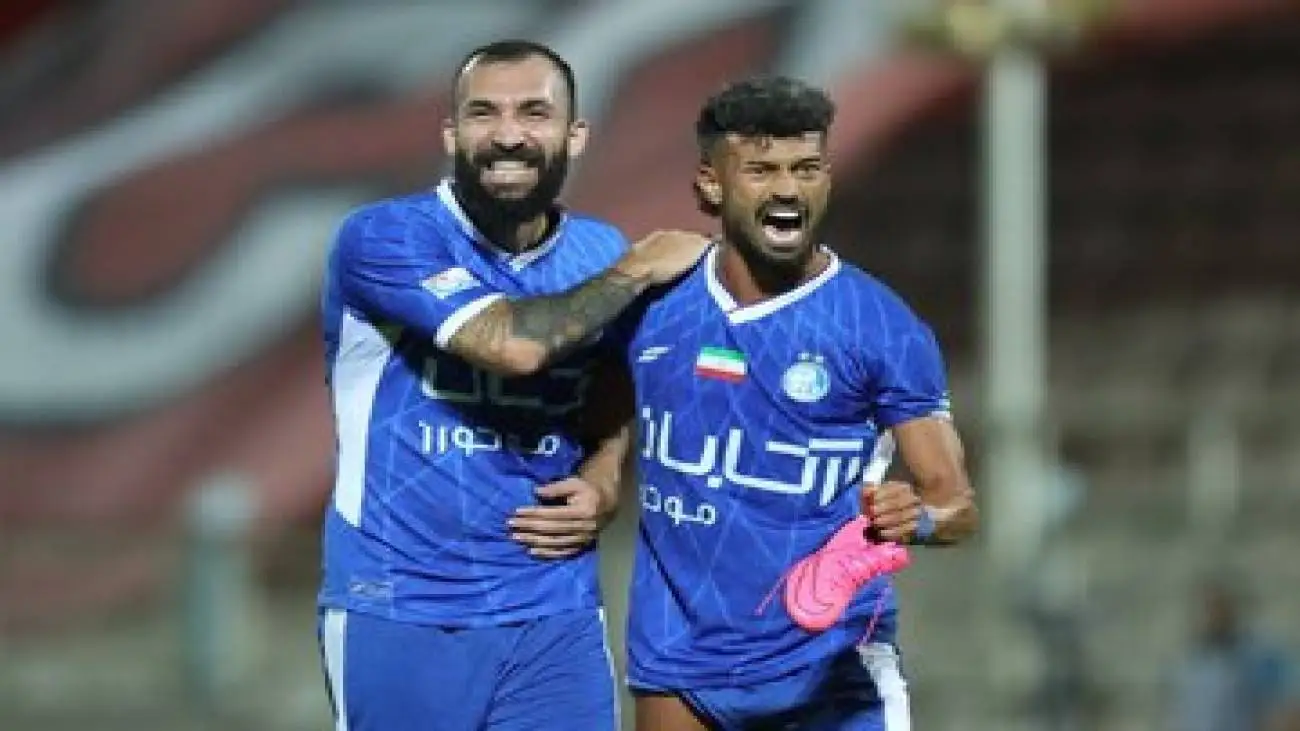 عکس -  بحران جدید در استقلال- رامین رضاییان، ساپینتو را آنفالو کرد