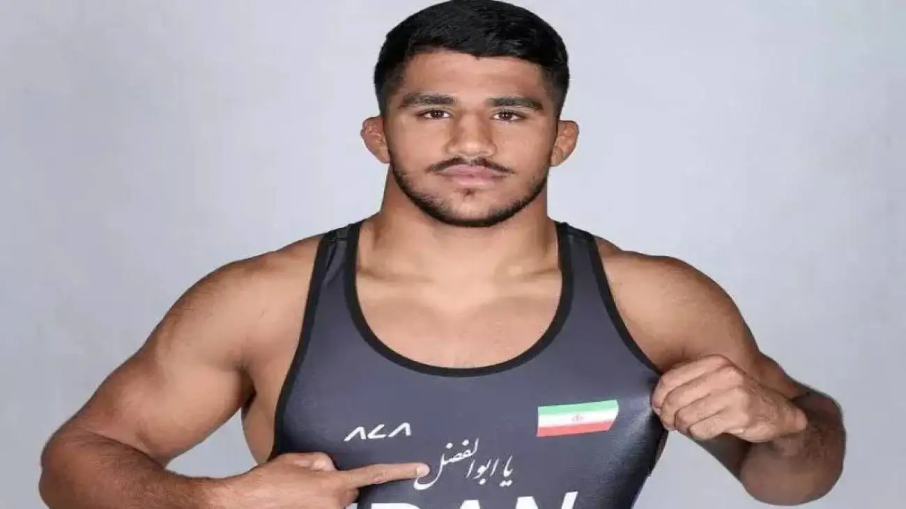 ویدیو  -  ماجرای قولی که ملی پوش کشتی به مادرش داد