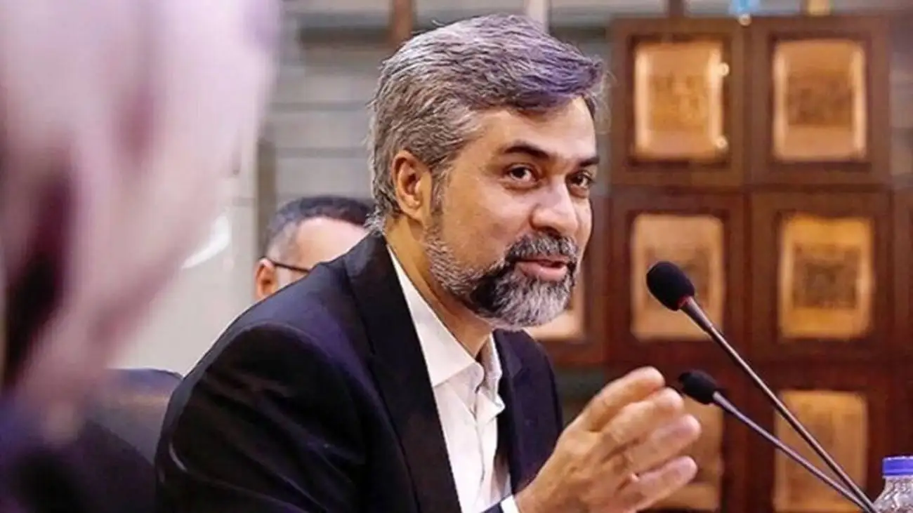 ویدیو  -  گریه سخنگوی وزارت بهداشت در بینه جلسه خبری