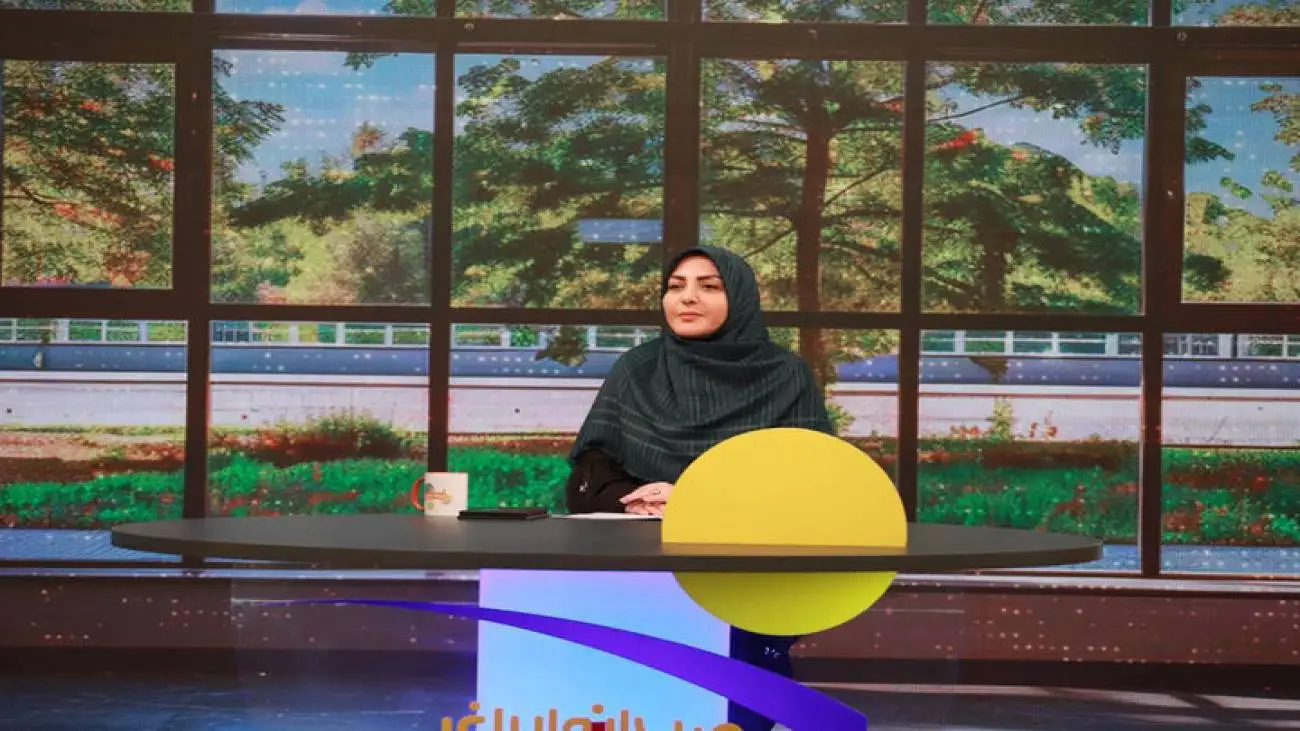 ویدیو  -  ذوق المیرا شریفی مقدم از بغل کردن بز شبیه سازی شده