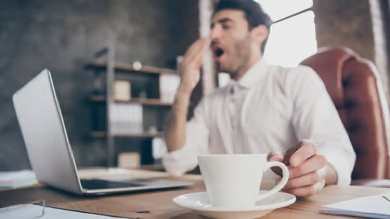قهوه چگونه باعث خواب آلودگی می شود؟