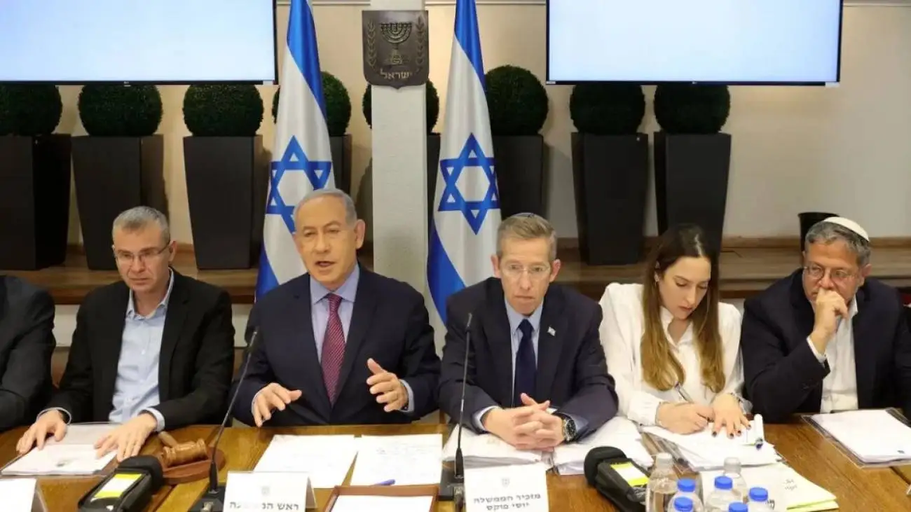 خشم مقامات صهیونیست از به رسمیت شناختن فلسطین توسط انگلیس  -   این یک جایزه به تروریسم است