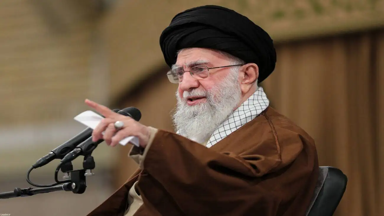 ویدیو  -  رهبر انقلاب: یکی از مصادیق همکاری مجلس با دولت کاهش احضار مسئولان دولتی به مجلس و کاهش سوال از آنها است
